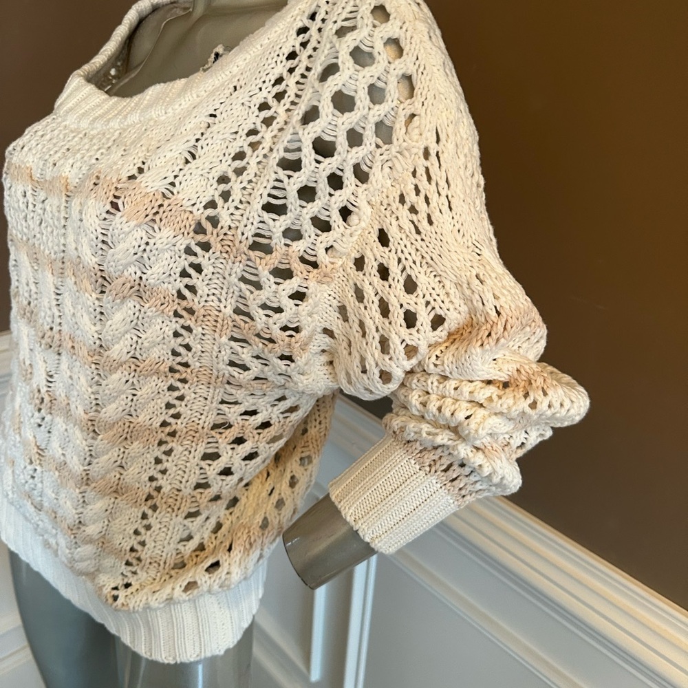 NWT JOHN & JENN Cream/Pink Cable Knit  Sweater Size Small - Picture 4 of 5